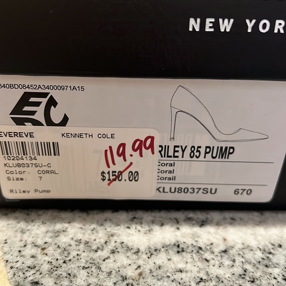 Coral Kenneth Cole heels - Picture 2 of 4